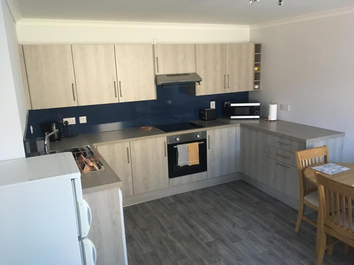 2 Bedroom Townhouse On Nc500, Wick, Highland Wick  Bagian luar foto